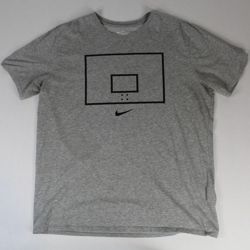 Nike Basketball T-Shirt Grey